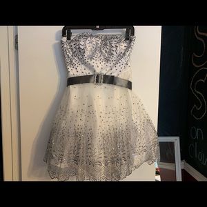 Alyce Paris Homecoming dress